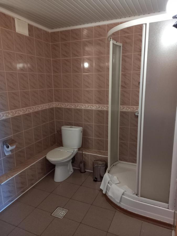 Mykolayiv Tourist Hotel Николаев Экстерьер фото