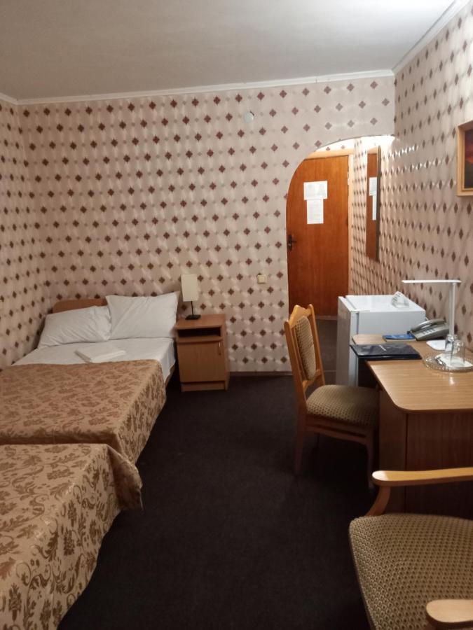 Mykolayiv Tourist Hotel Николаев Экстерьер фото